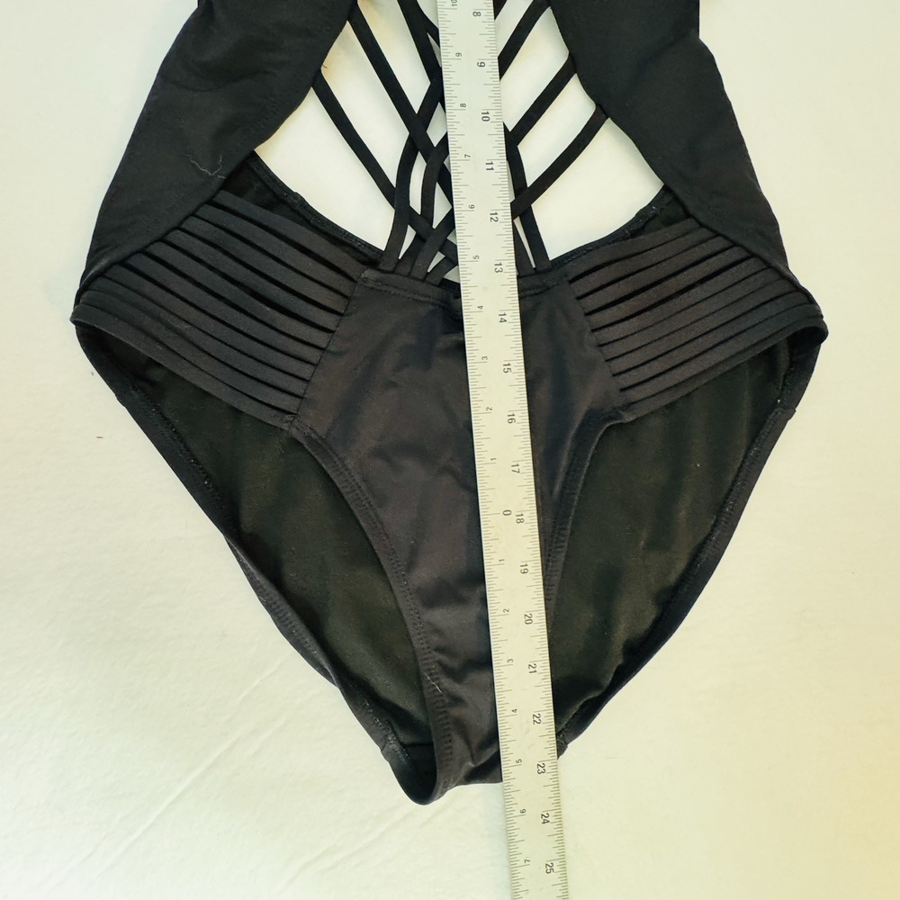 Kenneth Cole Women Black Strappy Cutout Monokini One Piece Swimsuit Small (4-6) - Picture 12 of 16